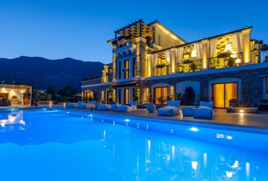 vila for sale in Elounda, crete, greece, luxury, pool, 